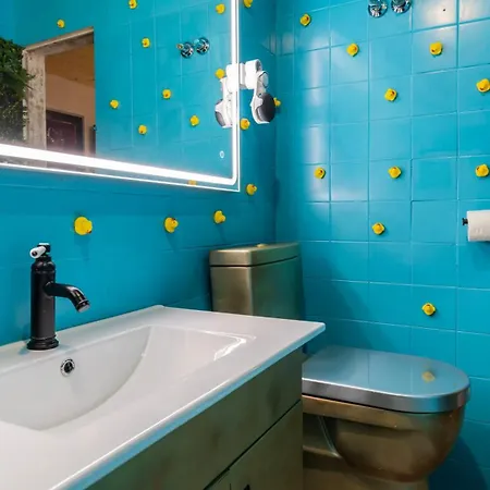 Wow - Tiny House W/ Garden By Lovelystay Lägenhet Sintra